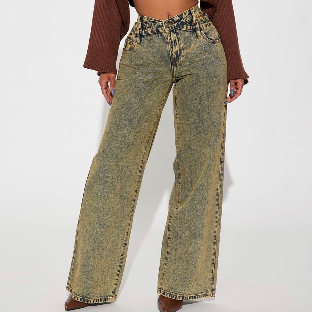 CUTOUT WAISTBAND JEANS - Picture 1 of 5